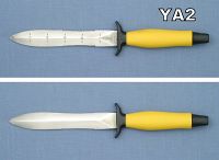 [Yellow Armorhide Knife 2 ]